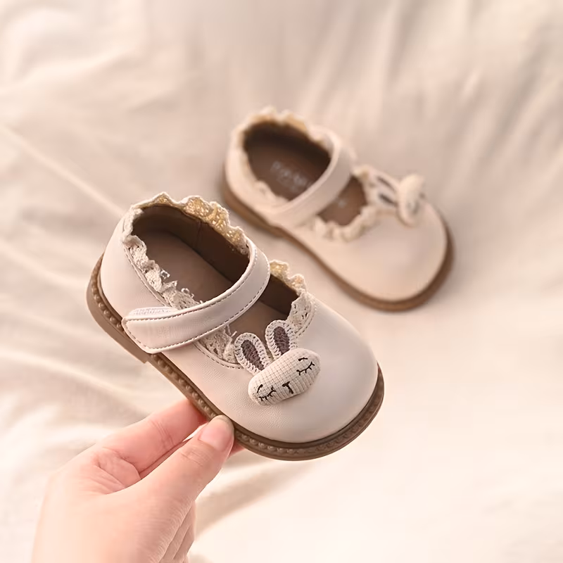 Zapatos conejito para niña